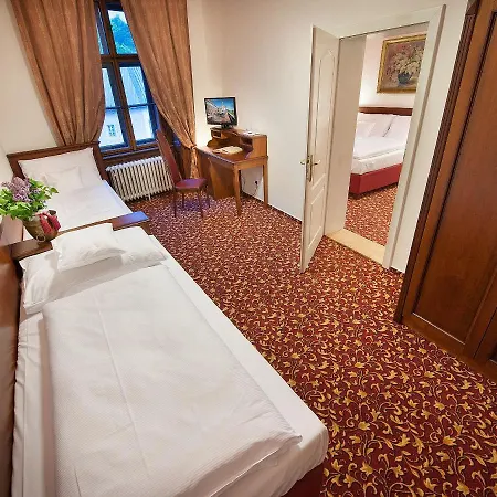 Ea Zamecky Hotel