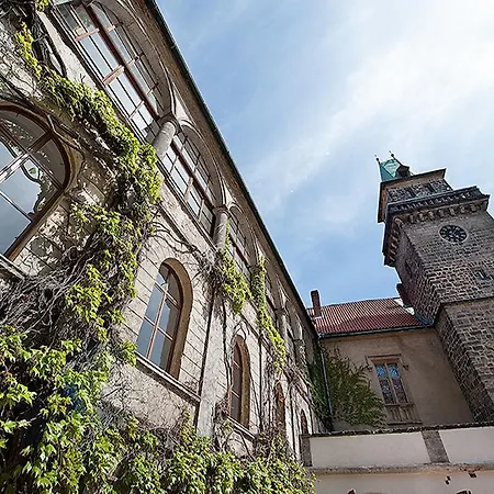 Hotell Ea Zamecky Hrubá Skála