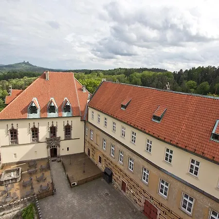 Ea Zamecky Hotell Hrubá Skála