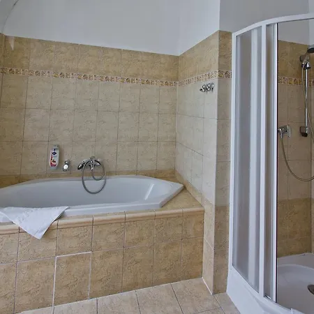 Ea Zamecky Hotel