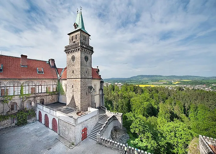 Hotel Ea Zamecky Hrubá Skála